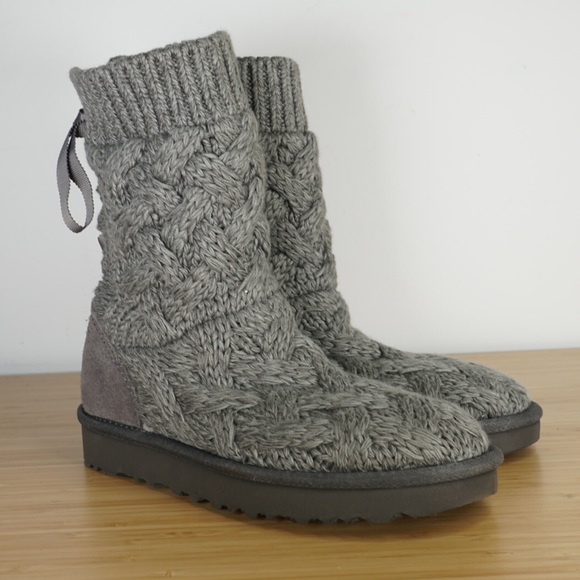 UGG Australia Isla Charcoal Cable Knit Grey Boots - Picture 5 of 7